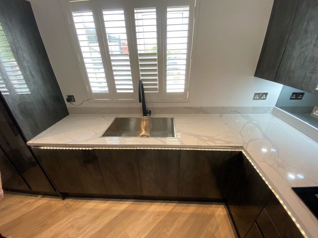 Kitchen Makeover 0001[1]